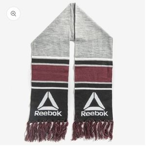 NEW Reebok Rally Scarf with logo